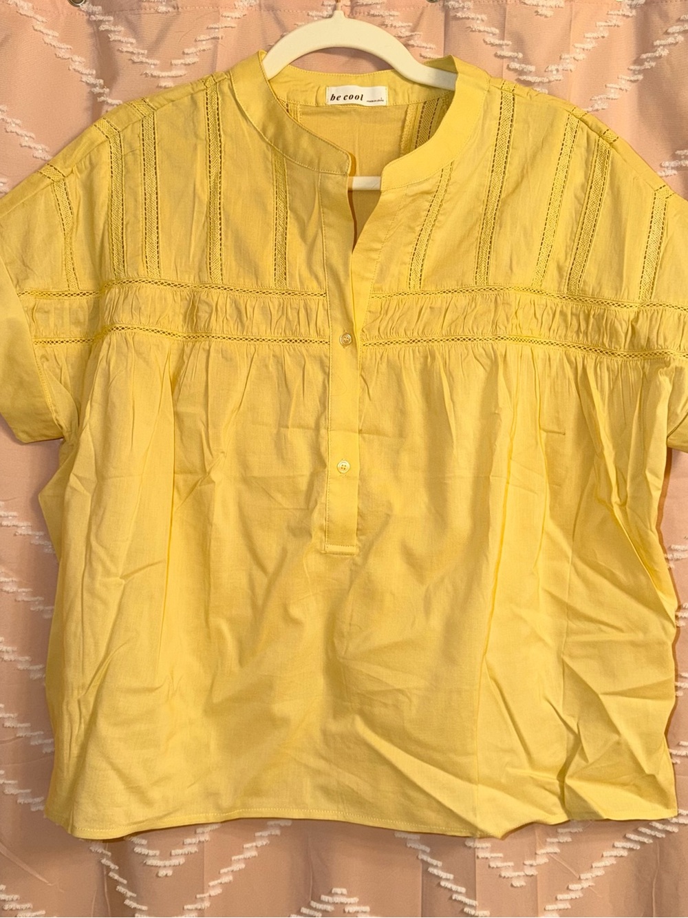 BE COOL Bright Yellow Short Sleeve Split-Neck Embroidered Top - NWOT, Large
